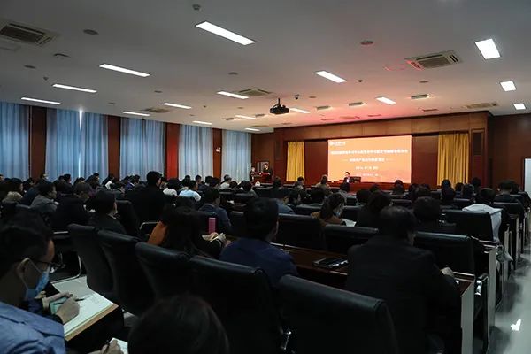 威尼斯官网举办理论学习中心组党史学习教育专题辅导报告